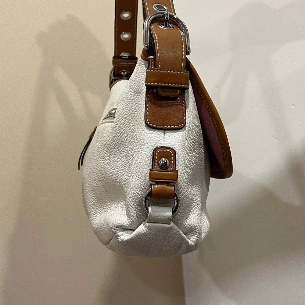 Y2K 2000s Coach Legacy Pleated White Leather Turn Lock Shoulder Bag / Handbag